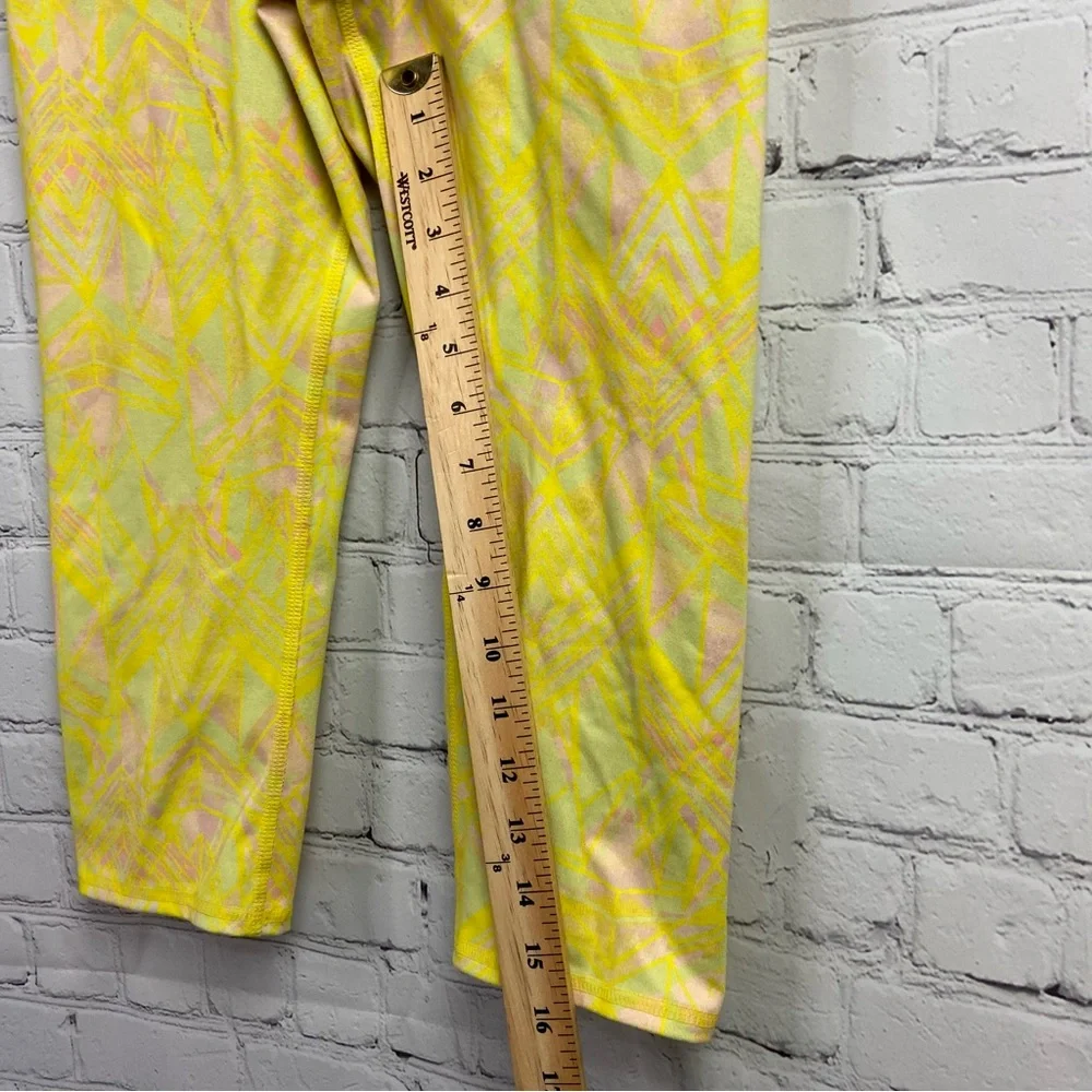 Alo Airbrush Cropped Leggings